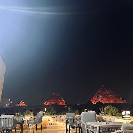 Queen Ash Pyramid View Inn Kafret el-Gabal Exteriör bild