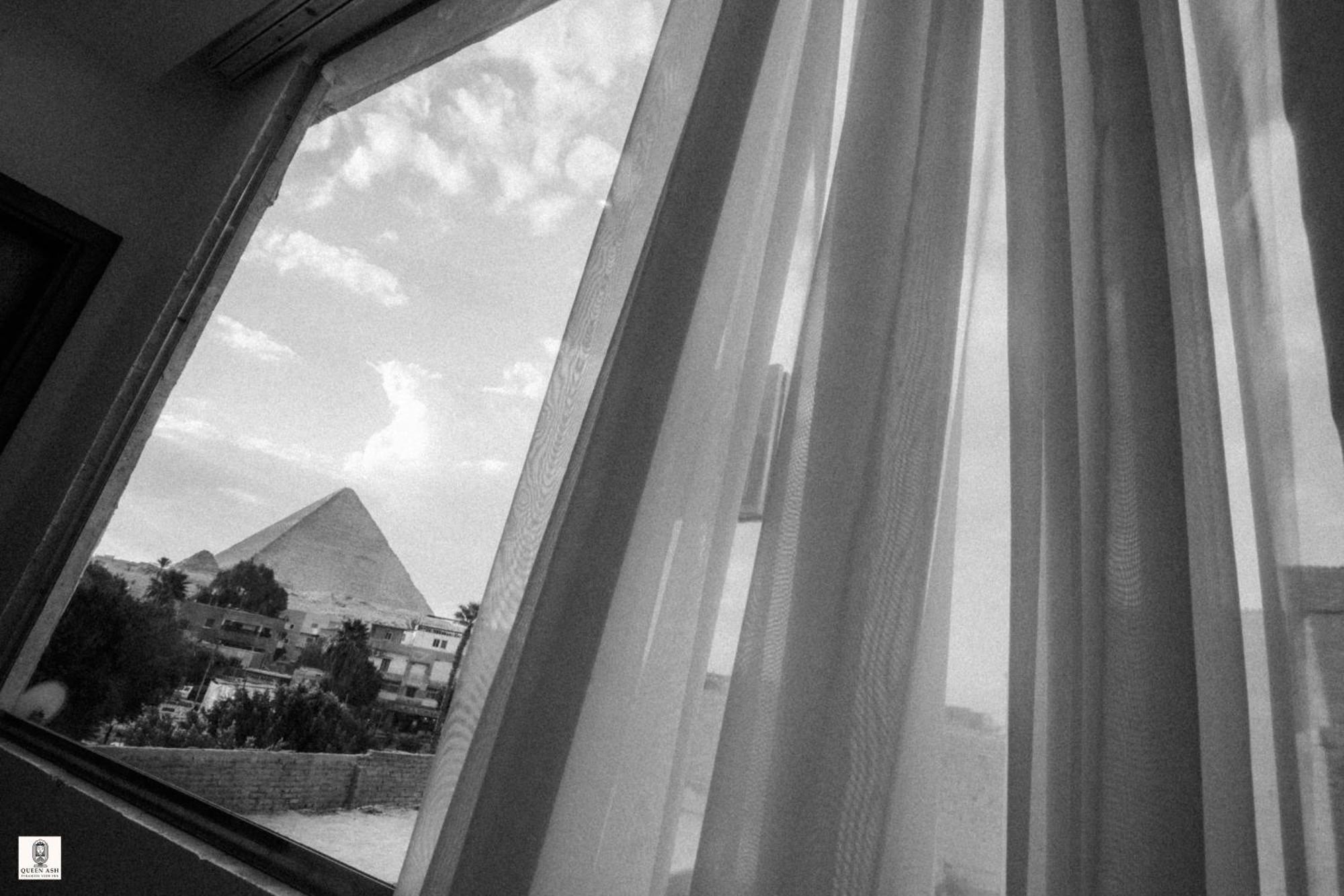 Queen Ash Pyramid View Inn Kafret el-Gabal Exteriör bild